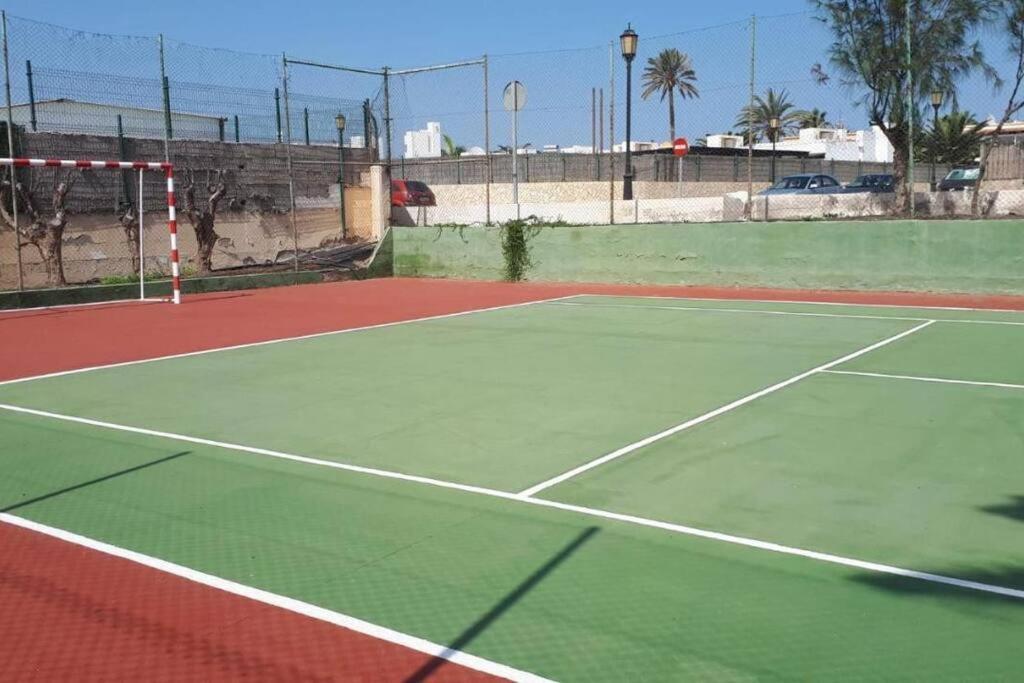 Pachi Beach Alisios Playa Corralejo Luaran gambar